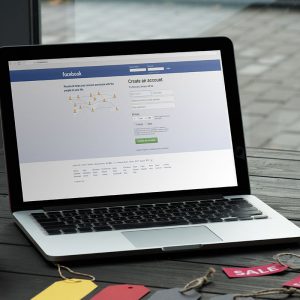 facebook vs página web
